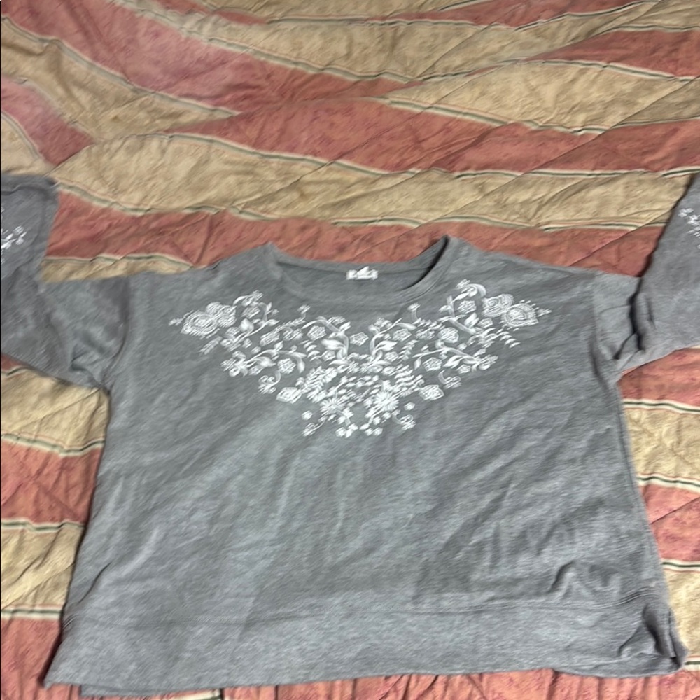 West port Gray Floral Embroidered Sweatshirt